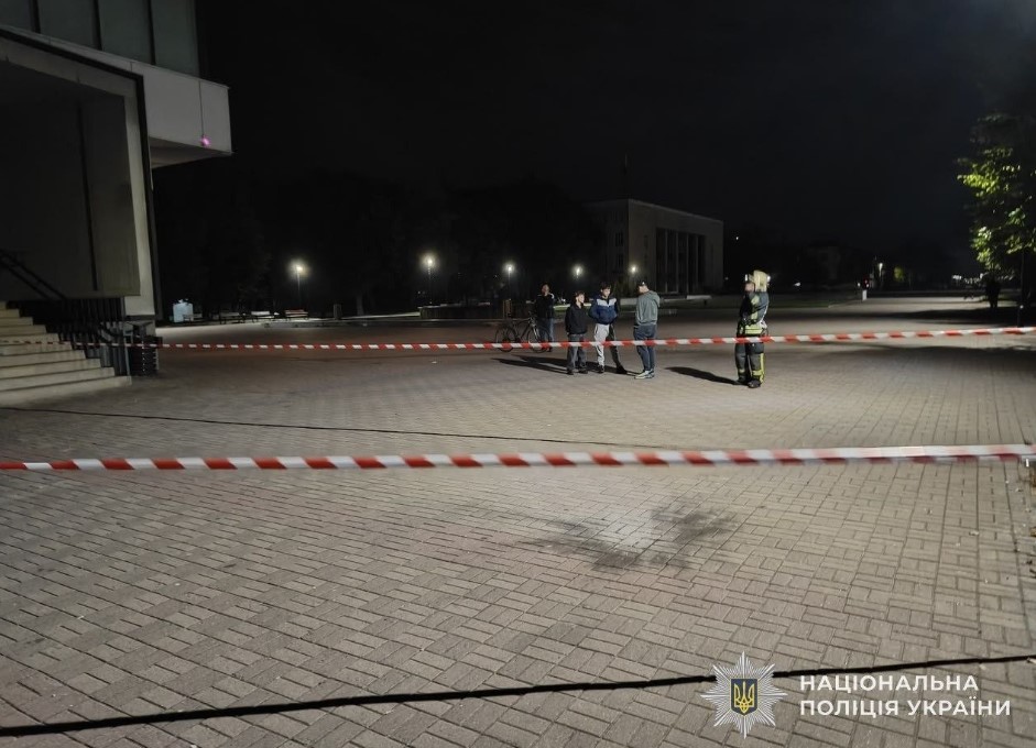 У Шептицькому військовий підірвав гранату під час конфлікту з перехожими У Шептицькому військовий підірвав гранату під час конфлікту з перехожими